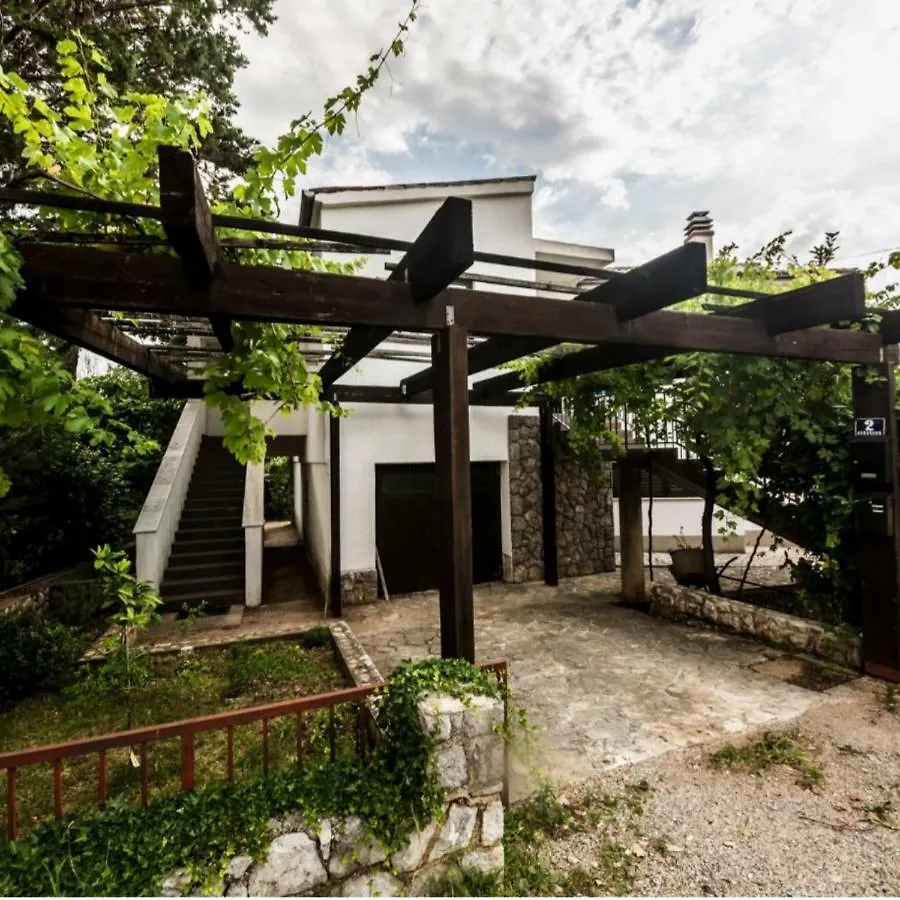 Appartamento Apartman Lili Malinska 0*,  Croazia